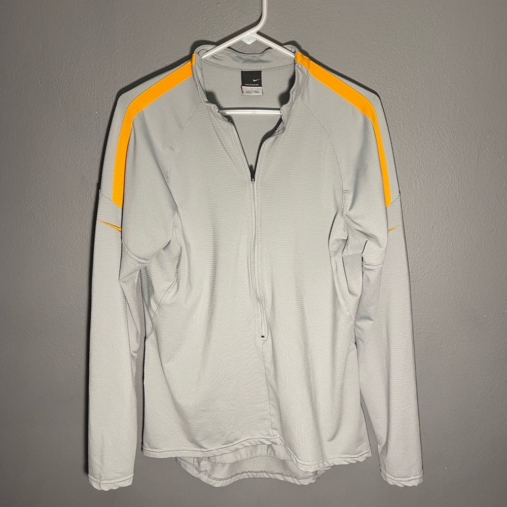 Nike Sphere Dry Women’s Large 3/4z Zip Running